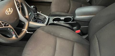 Hyundai Elantra 2016