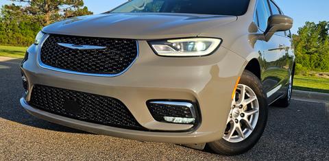 Chrysler Pacifica 2022