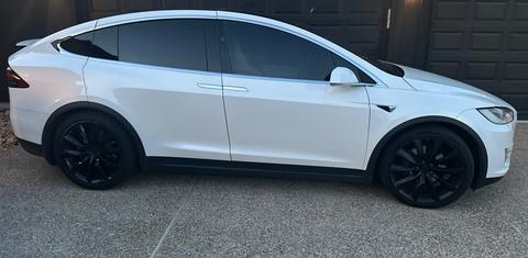 Tesla Model X 2017