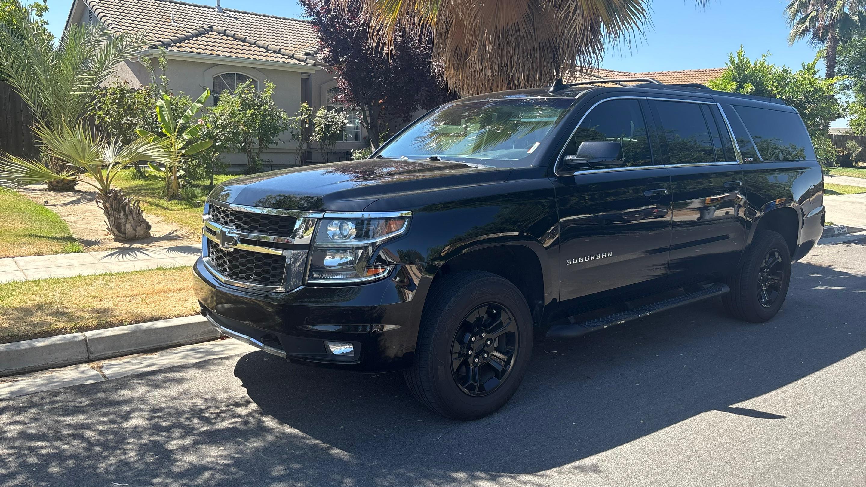 Chevrolet Suburban 2019 in Fresno, CA