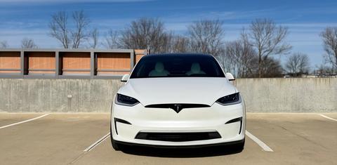 Tesla Model X 2022