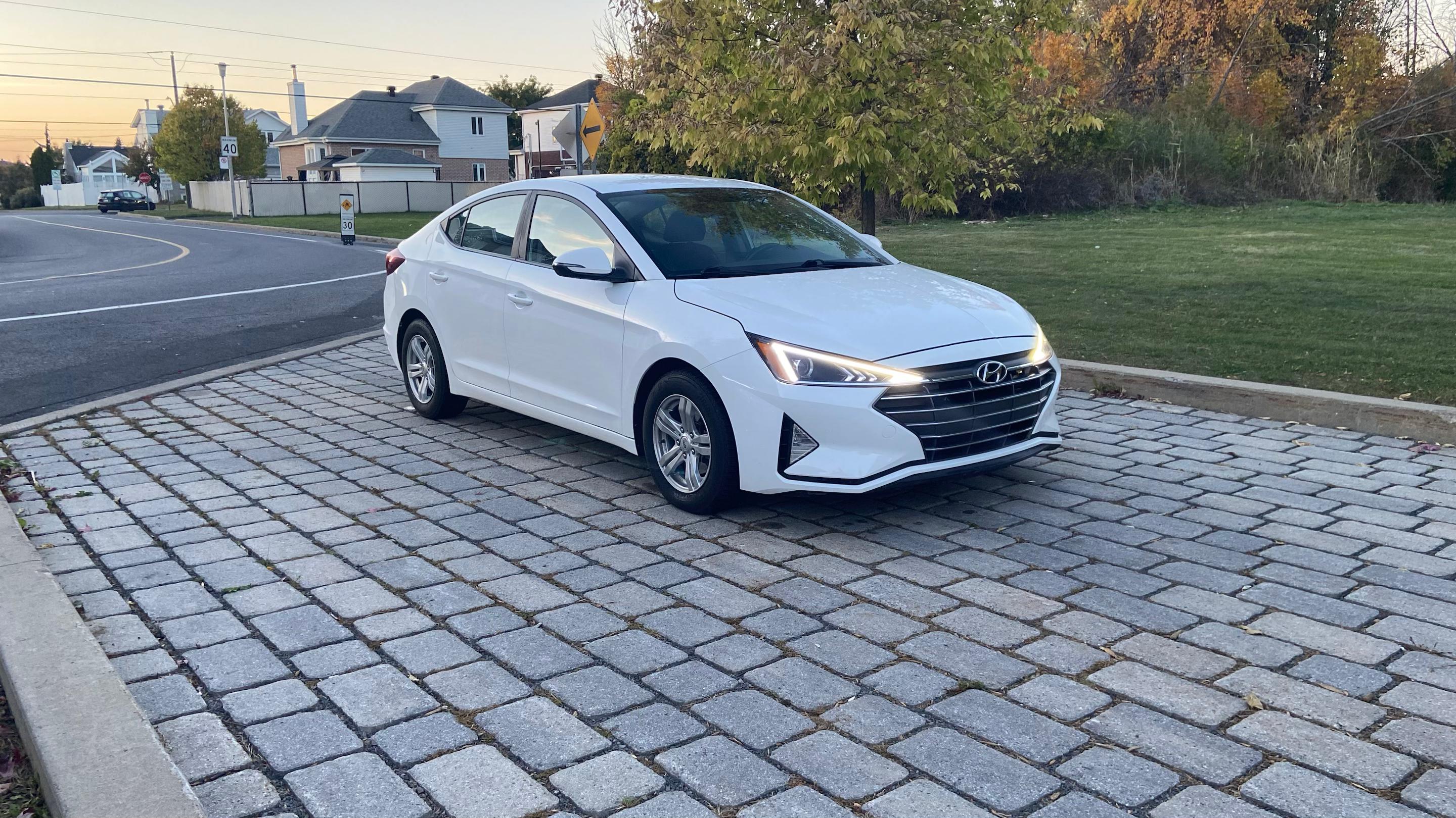 Hyundai Elantra 2020 à montreal, QC