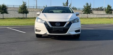 Nissan Versa 2021
