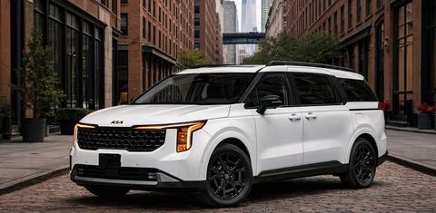 Kia Carnival Hybrid 2025