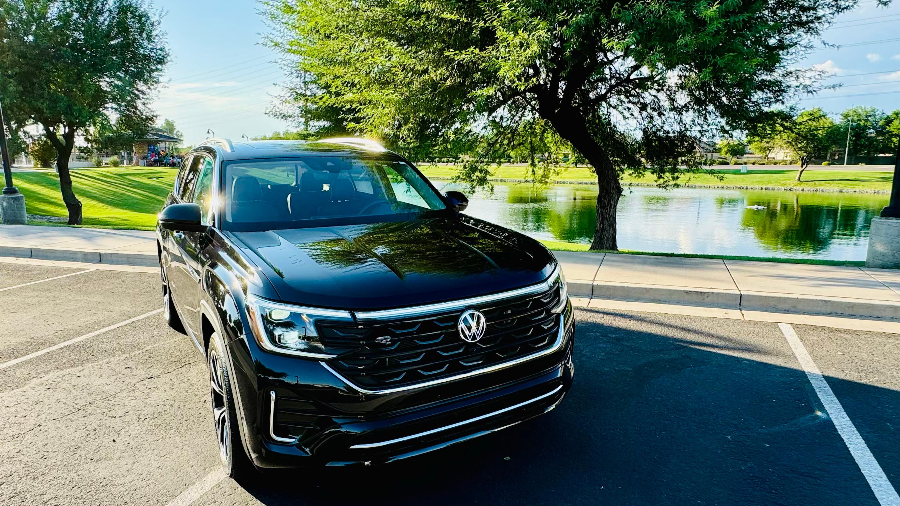 Volkswagen Atlas 2024 in Chandler, AZ