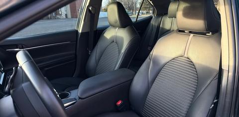 Toyota Camry 2019
