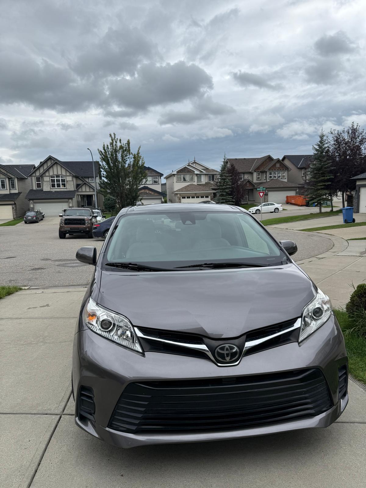 Toyota Sienna 2019 à 