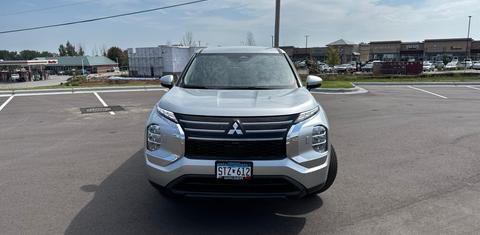 Mitsubishi Outlander 2025