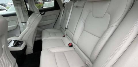 Volvo XC60 2022