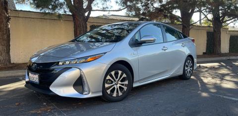 Toyota Prius Prime 2021