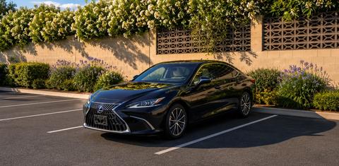 Lexus ES 2022