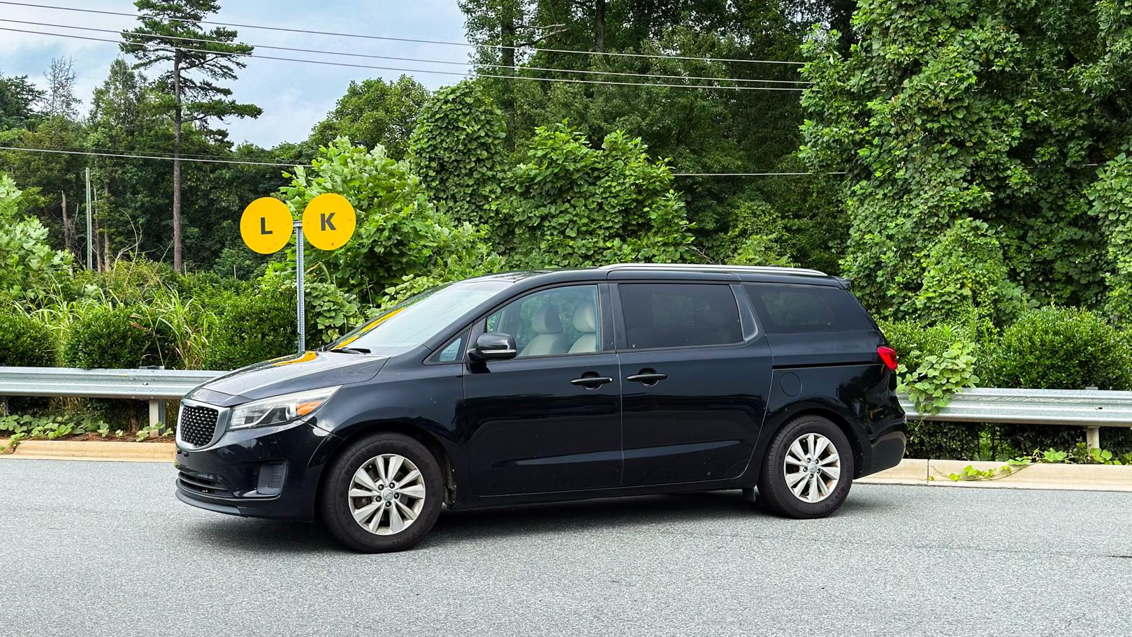 Kia Sedona 2016 in Charlotte, NC