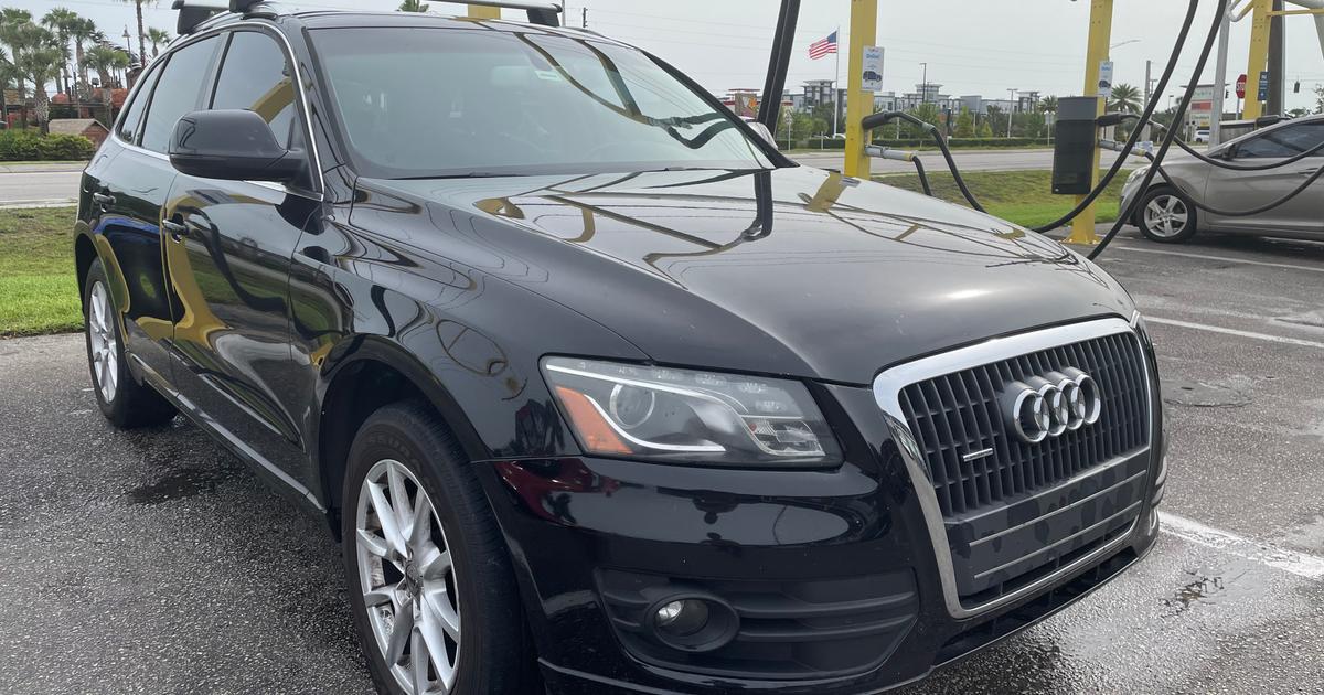 Audi Q5 2012 rental in Orlando, FL by Kevonn D. Turo