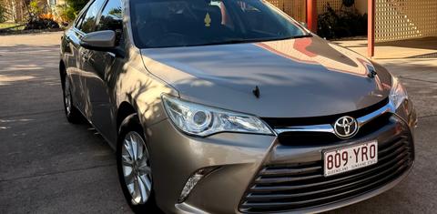 Toyota CAMRY 2017
