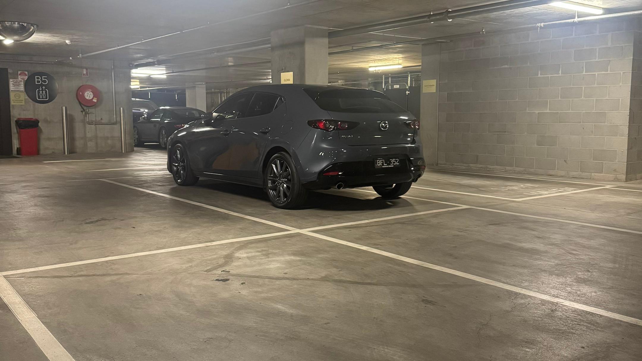 Mazda MAZDA3 2019 in 