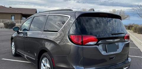 Chrysler Pacifica 2017