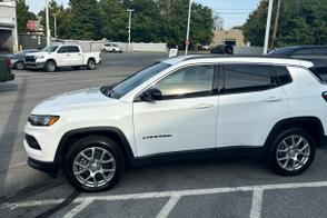 Jeep Compass car