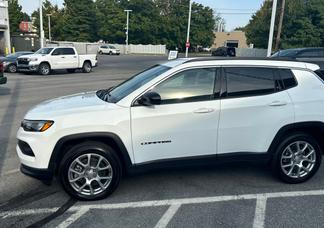 Jeep Compass car