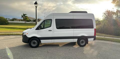 Mercedes-Benz Sprinter 2025