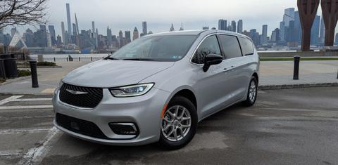 Chrysler Pacifica 2024