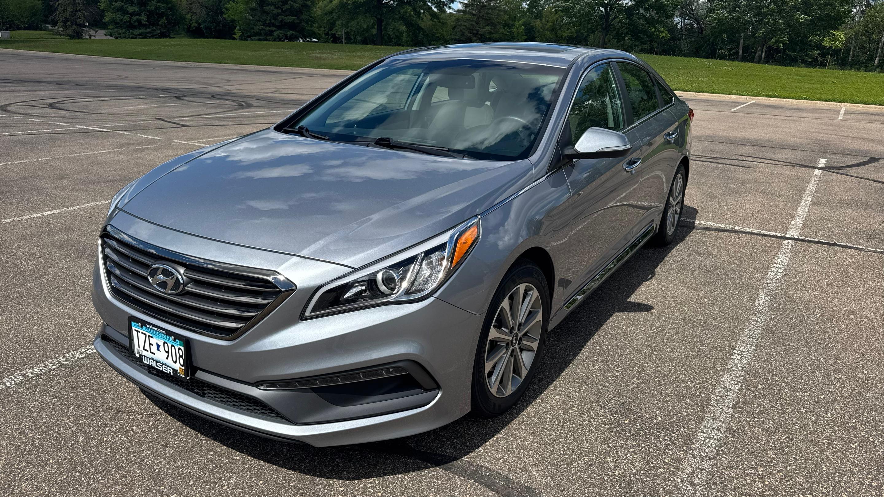 Hyundai Sonata 2016 in Saint Paul, MN
