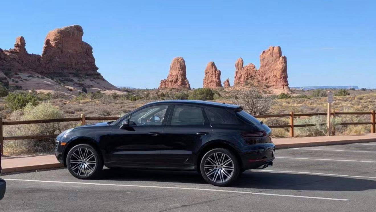 Porsche Macan 2016 in Herriman, UT