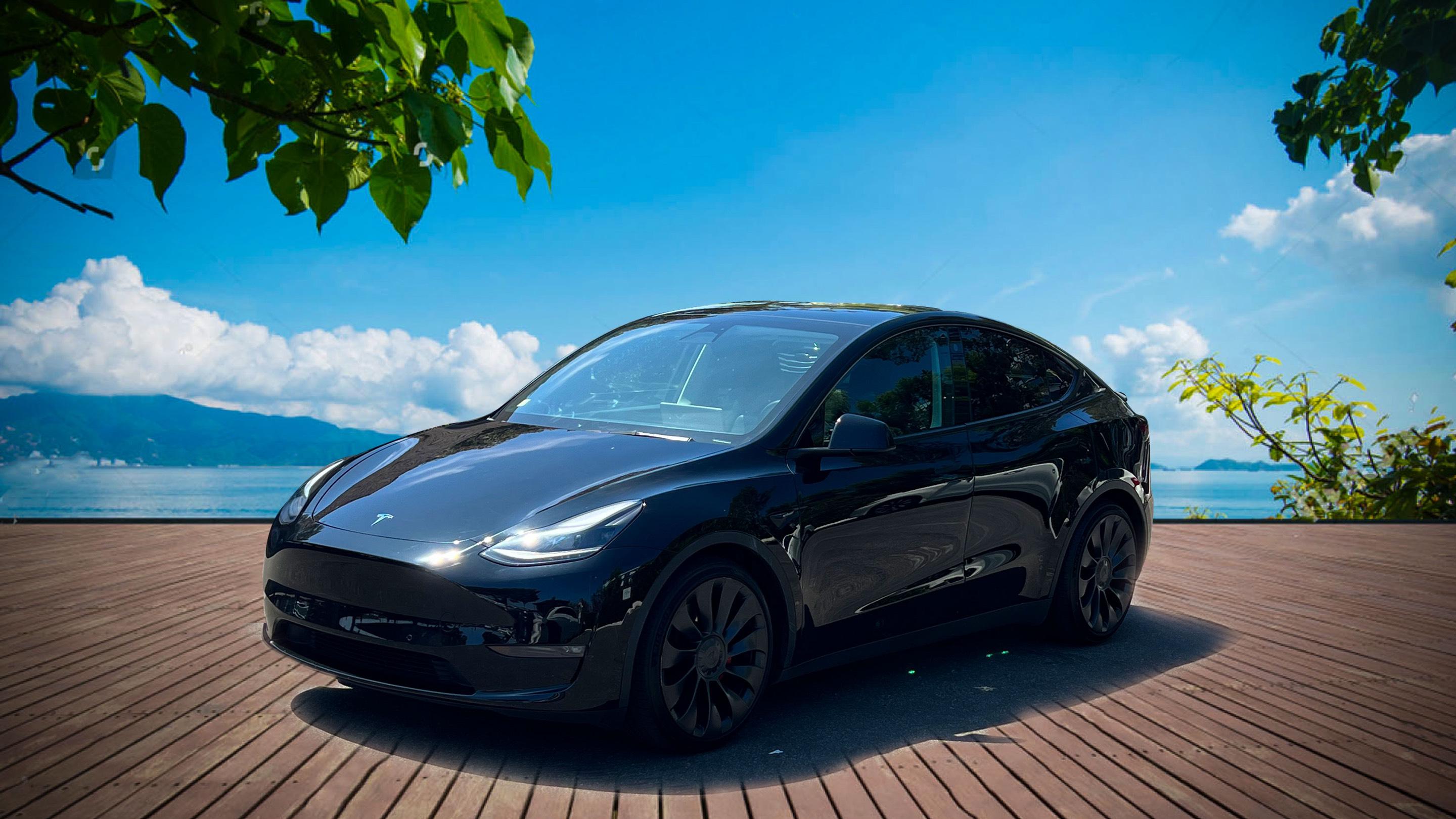 Tesla Model Y 2022 in Marina del Rey, CA