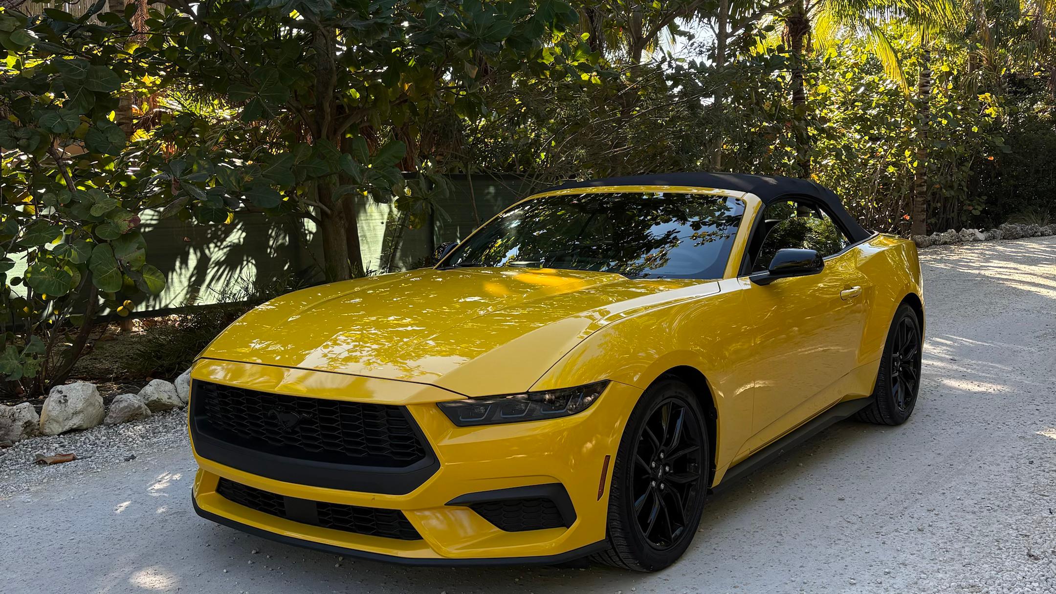 Ford Mustang 2024 in Key West, FL