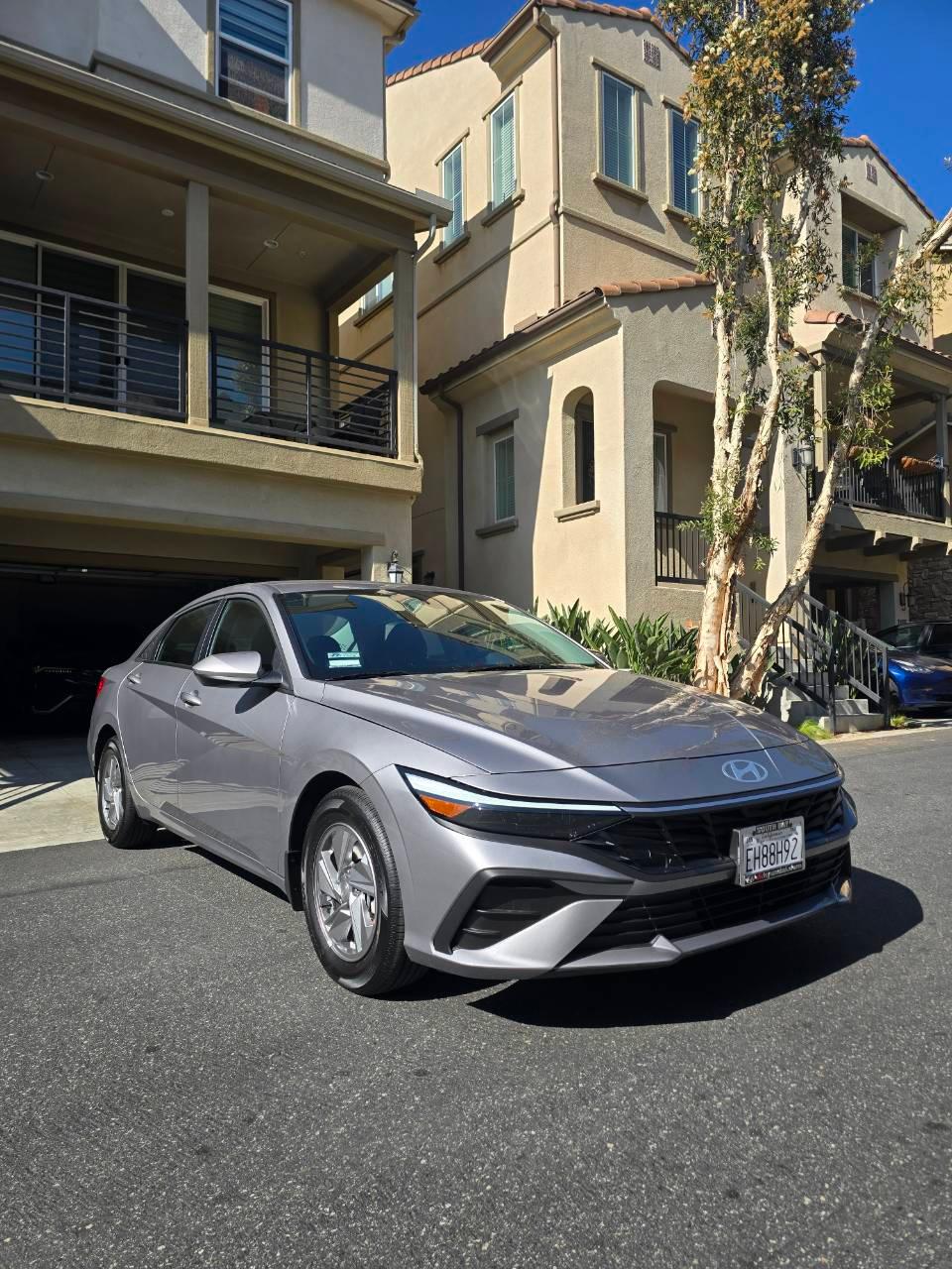 Hyundai Elantra 2025 in 