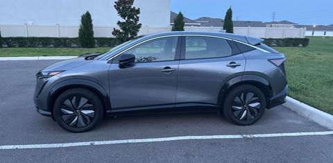 Nissan ARIYA 2023