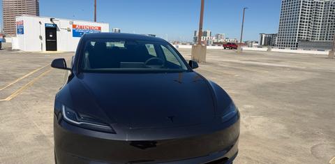 Tesla Model 3 2025
