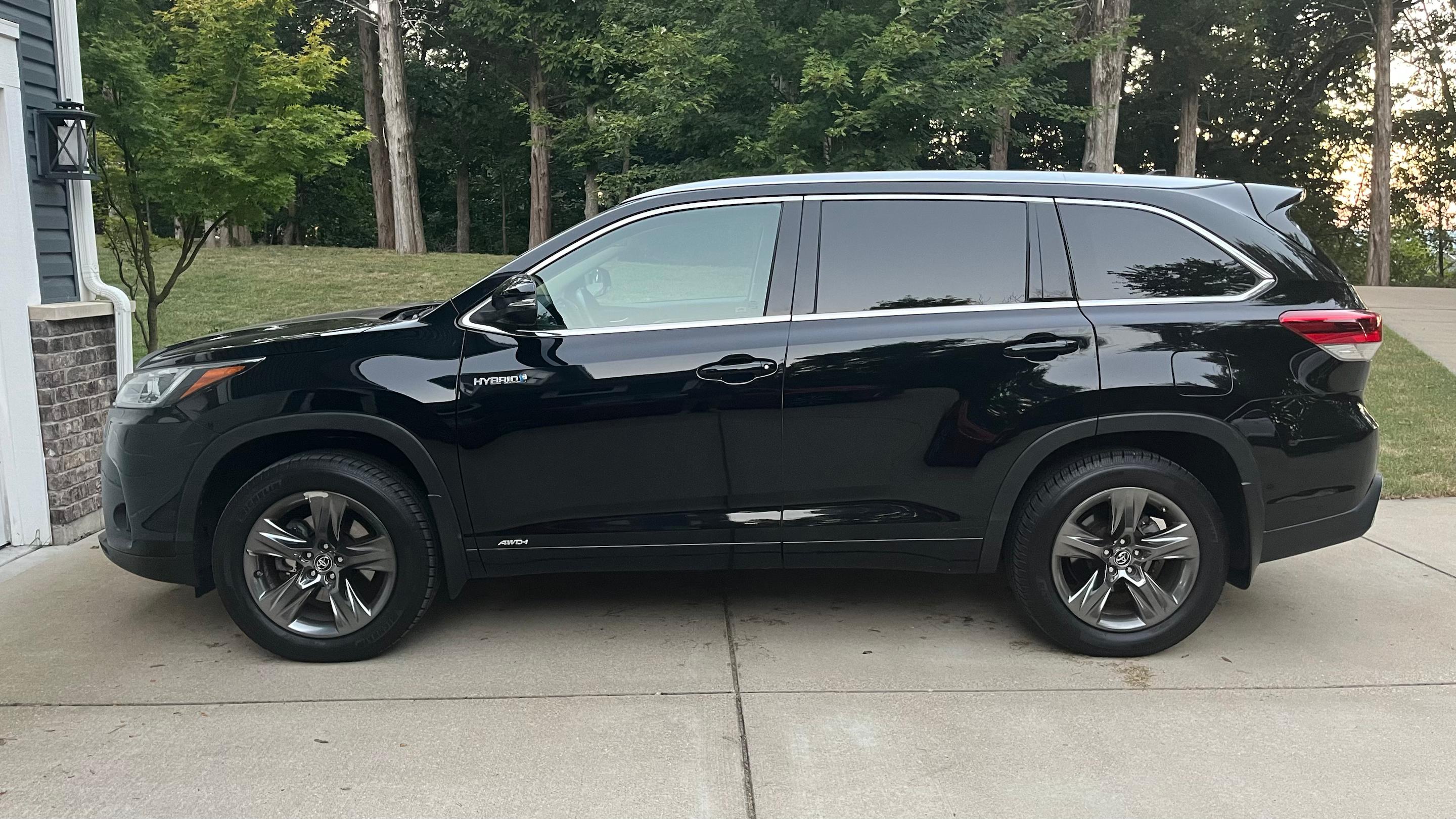 Toyota Highlander Hybrid 2017 in Eureka, MO