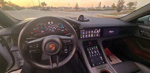 Porsche Taycan 2021