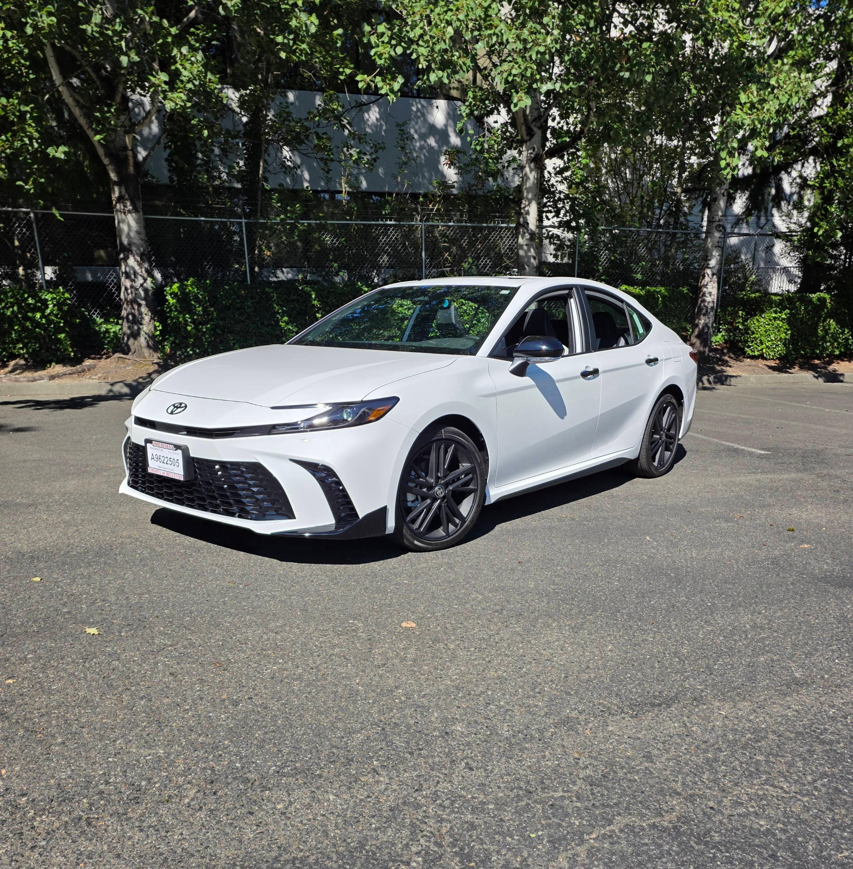 Toyota Camry Hybrid 2026 in Tukwila, WA