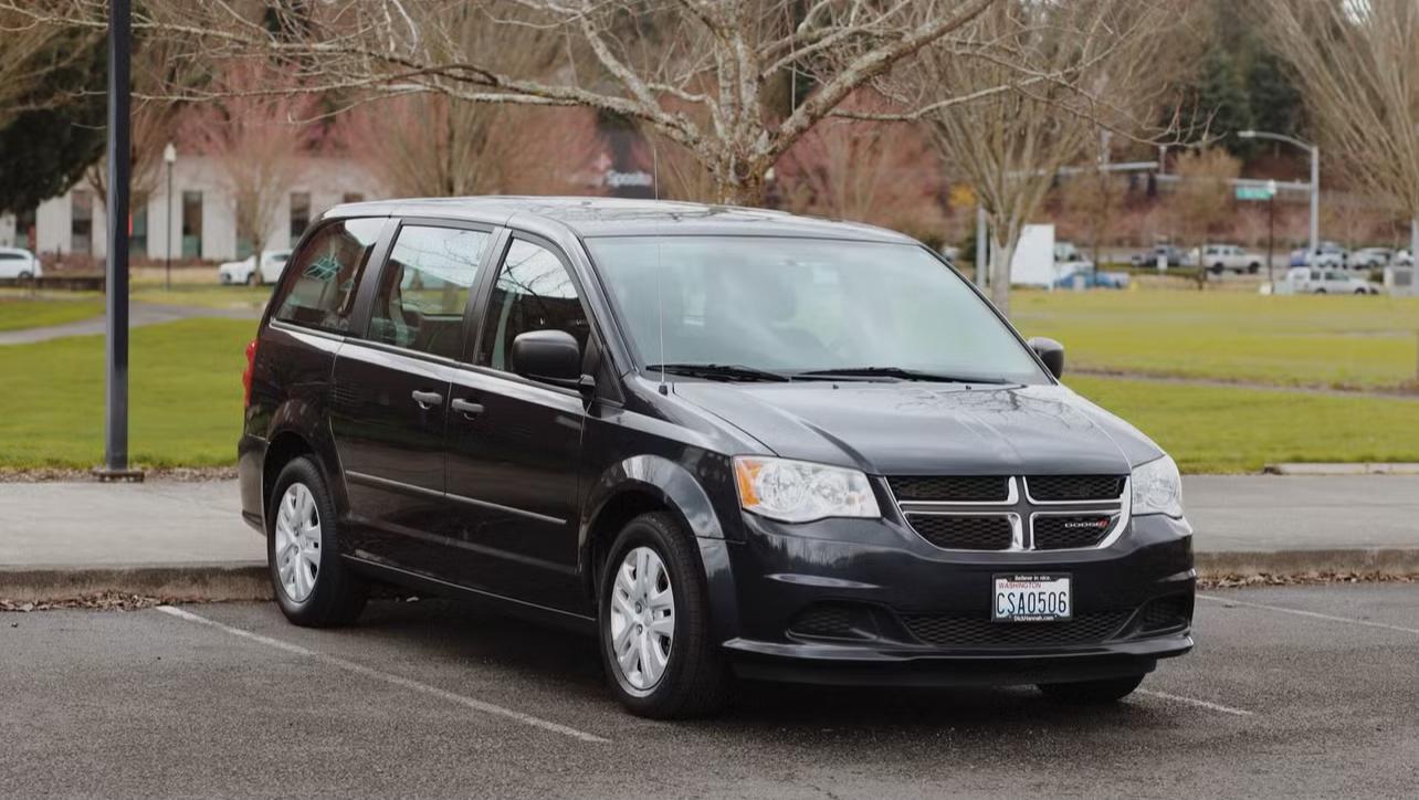 Dodge Grand Caravan 2018 in Renton, WA