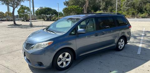Toyota Sienna 2014