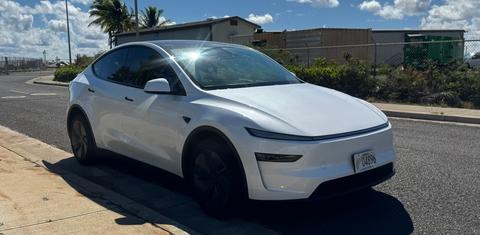 Tesla Model Y 2026
