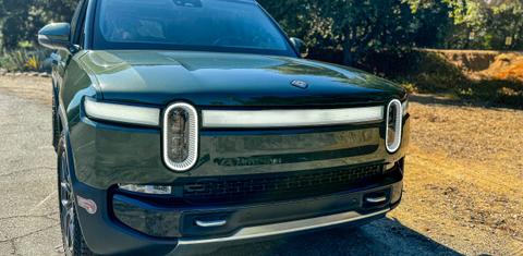 Rivian R1S 2023