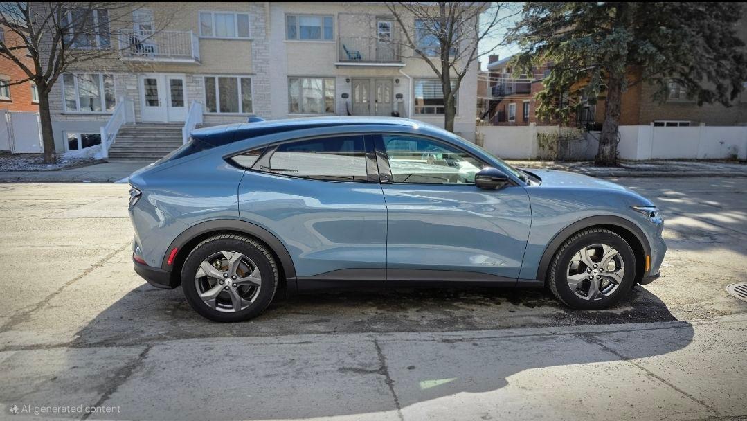 Ford Mustang Mach-E 2023 à 