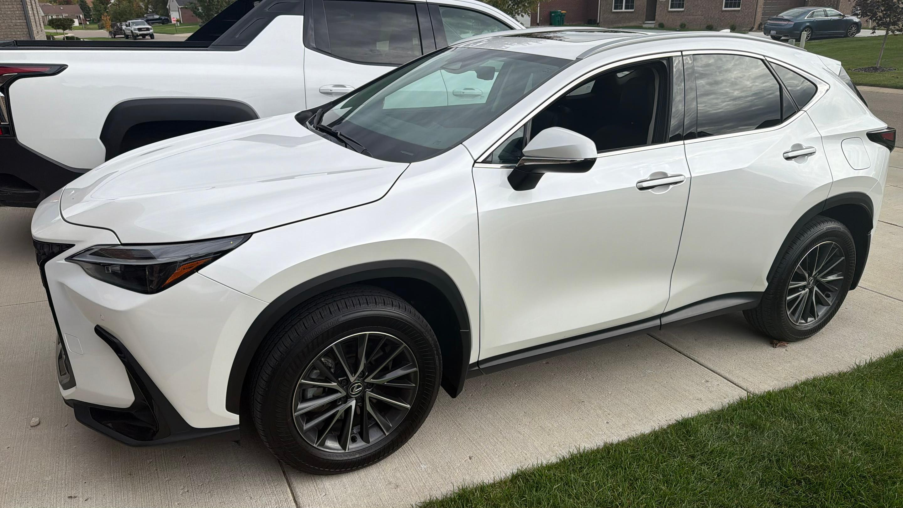 Lexus NX 2025 in Belleville, MI