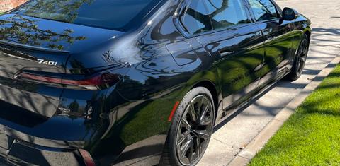 BMW 7 Series 2024