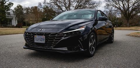Hyundai Elantra Hybrid 2023