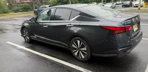 Nissan Altima 2019