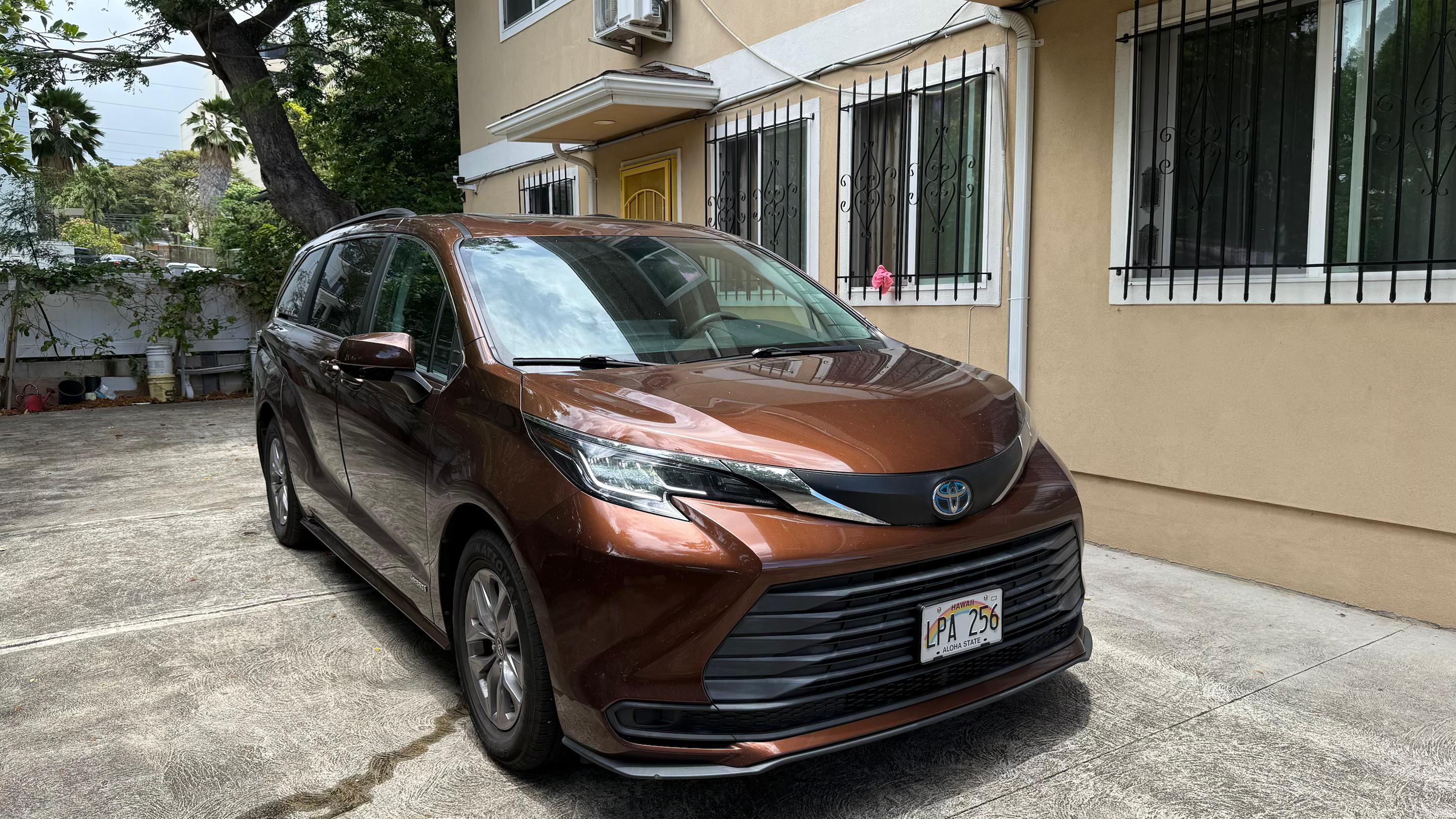 Toyota Sienna 2021 in Honolulu, HI