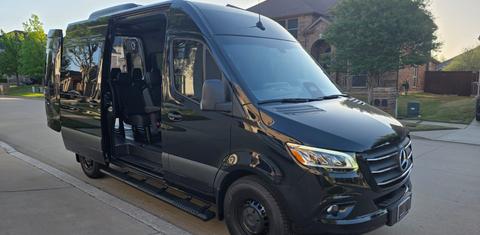 Mercedes-Benz Sprinter 2025
