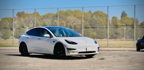 Tesla Model 3 2023