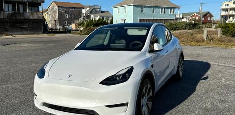 Tesla Model Y 2023