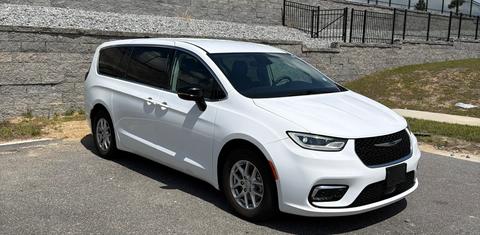 Chrysler Pacifica 2024
