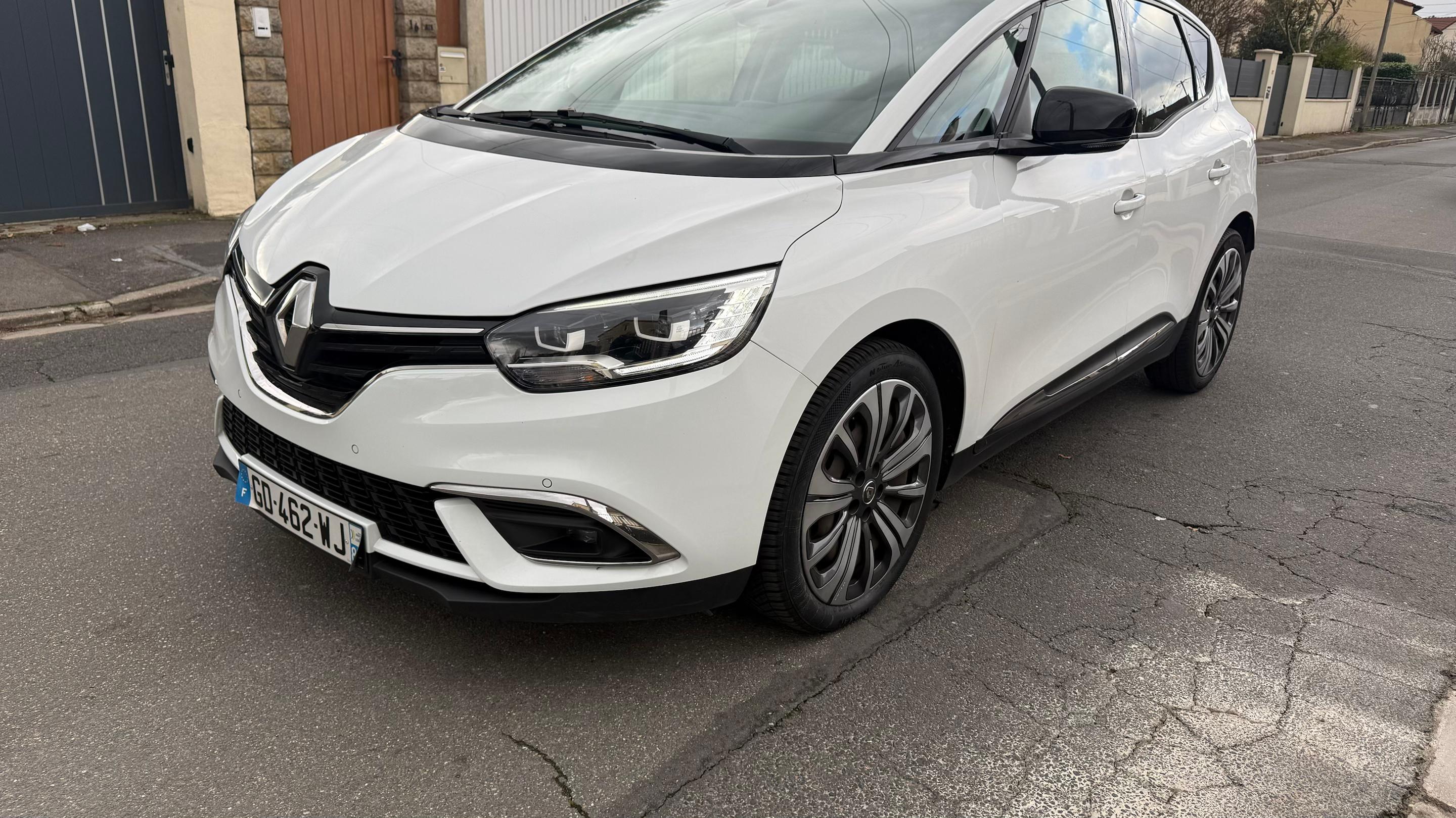 Renault MEGANE IV 2021 in Tremblay-en-France