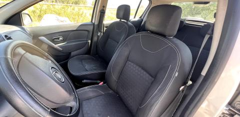 Dacia SANDERO 2013